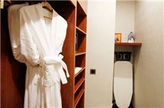 Apartment Suite