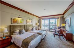 New Century Lake-view Twin Room