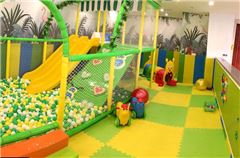 Parco giochi per bambini / miniclub