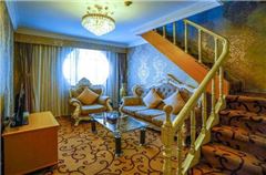Penthouse Suite