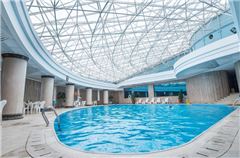 Indoor swimming pool