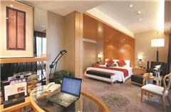 Executivr Room
