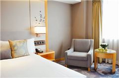 Grand Deluxe Room