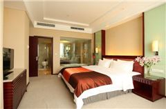 Superior Business Queen Room
