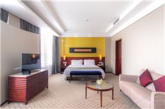 Executive Superior Deluxe Deluxe Queen Room