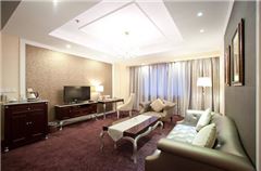 Superior Executive Suite