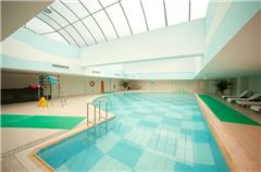 Indoor swimming pool