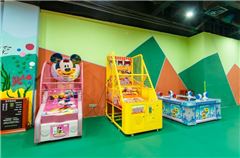 Parco giochi per bambini / miniclub