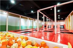 Children's Playground/Kids Club
