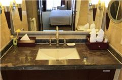 Superior Executive Suite