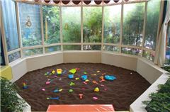 Children's Playground/Kids Club