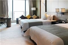 Superior Garden-view Twin Room