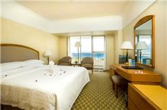 Superior Ocean-view Queen Room