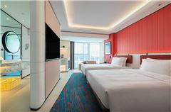 Fashionable Elegant Room