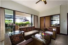 Egret Panoramic Queen Room