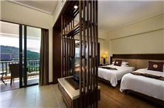 Sea-view Panoramic Twin Room