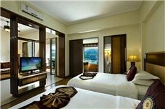 Sea-view Panoramic Twin Room