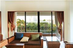 Elegant Twin Room