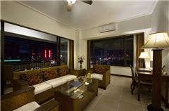 Superior River-view Suite