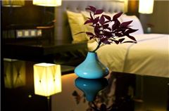 Garden Deluxe Queen Room