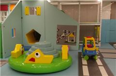 Parco giochi per bambini / miniclub