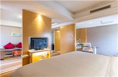 Business Garden-view Room