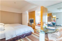 Business Garden-view Room