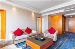 Business Garden-view Suite