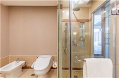 Business Garden-view Suite