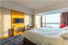 Superior Ocean-view Queen Room