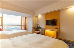 Superior Ocean-view Twin Room