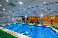 Indoor swimming pool