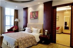 Executive Deluxe Suite Queen Room