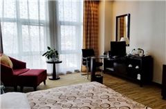 Executive Deluxe Queen Room