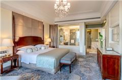 Executive Sea-view Suite