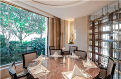 Western Restaurant