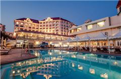 Outdoor swimming pool