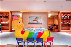 Children's Playground/Kids Club