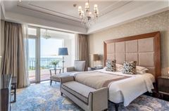 Deluxe Sea-view Suite
