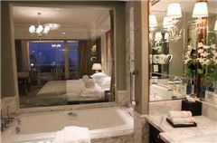 Lengthen Ocean-view Queen Room
