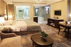 Executive Ocean-view Queen Room
