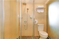 榻榻米陽臺大床房