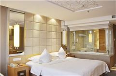 Business Queen Room