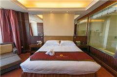 Ocean-view Business Queen Room