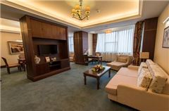 Deluxe Business Suite