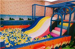 Children's Playground/Kids Club