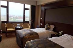 Ocean-view Twin Room