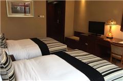 Garden-view Twin Room