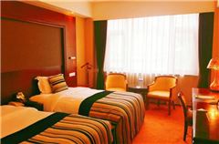 Garden-view Twin Room