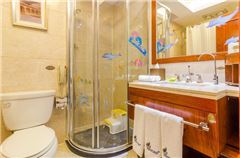 Rubber Duck Thematic Room